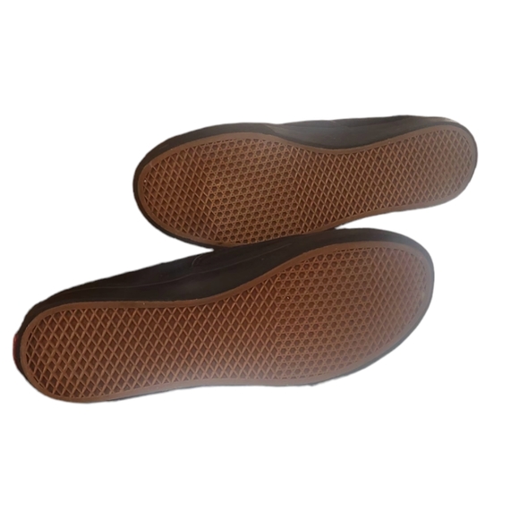 Vans Authentic Shoe in Black, Women's 7.5, Men's 6 - Picture 4 of 4